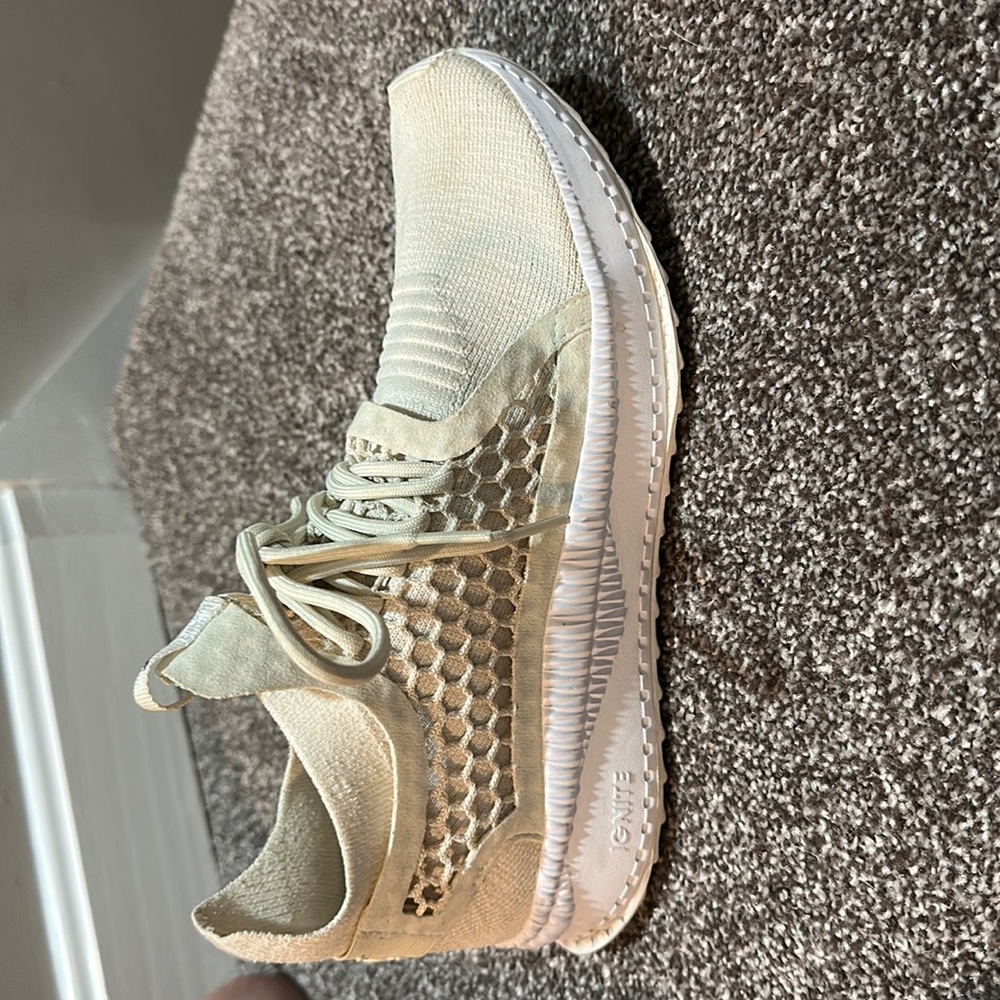Puma Women’s Sneakers